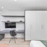 Stunning Studio Apartment With Balcony Woodstock!